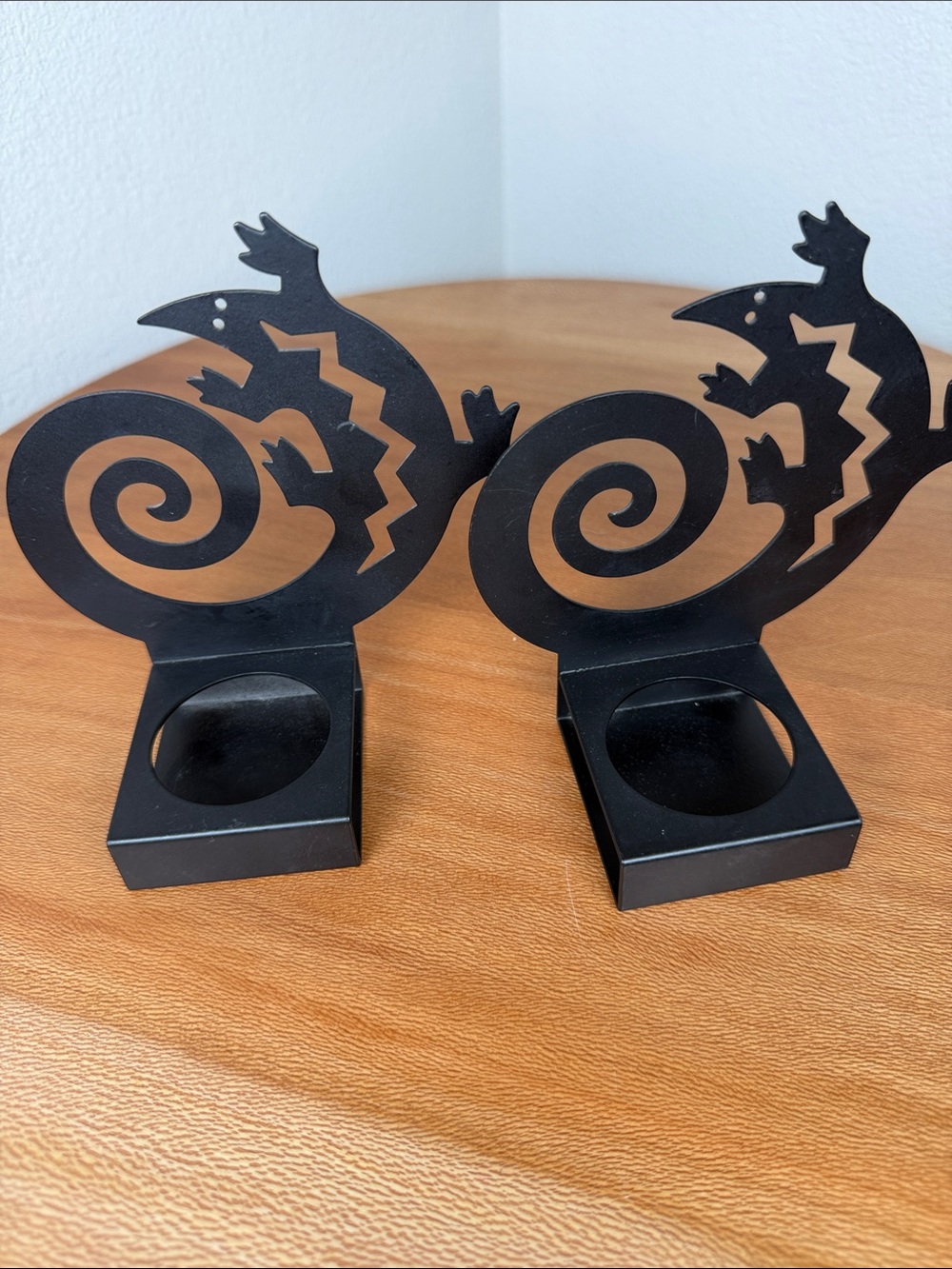 PartyLite Black Metal Gecko Tea
Light Holder Set Vintage Southwestern - Picture 6 of 8
